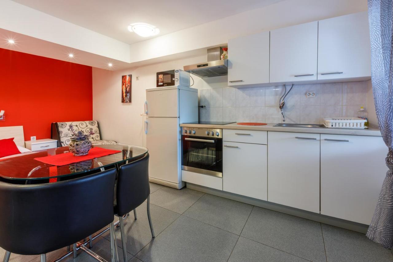 Apartmani Visnja Crikvenica Exteriör bild