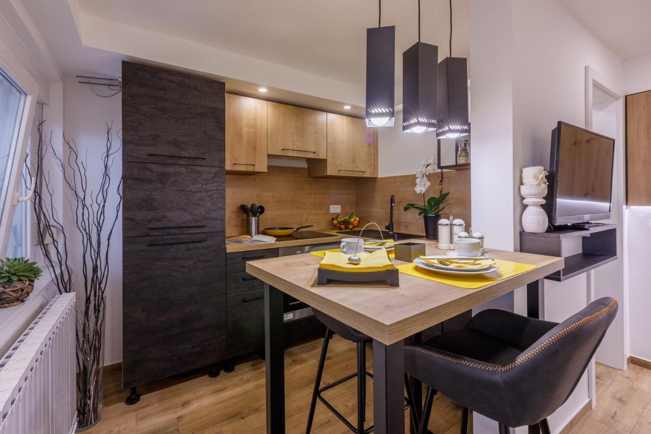 Apartmani Visnja Crikvenica Exteriör bild