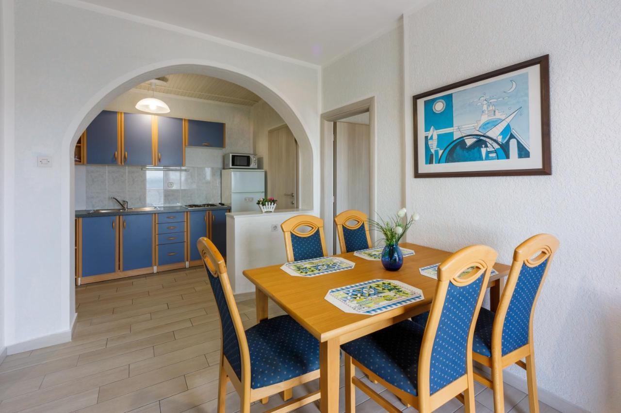 Apartmani Visnja Crikvenica Exteriör bild