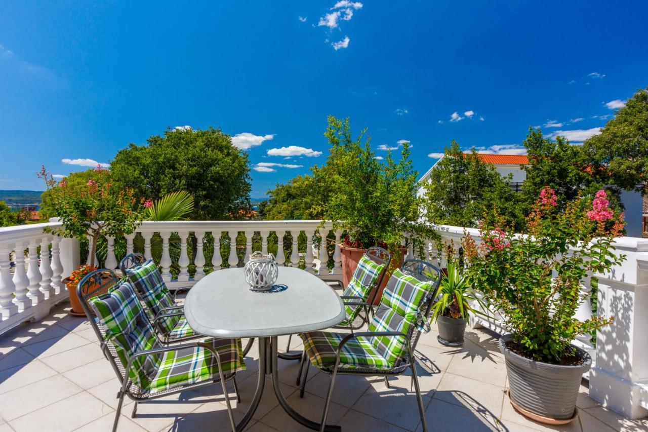 Apartmani Visnja Crikvenica Exteriör bild