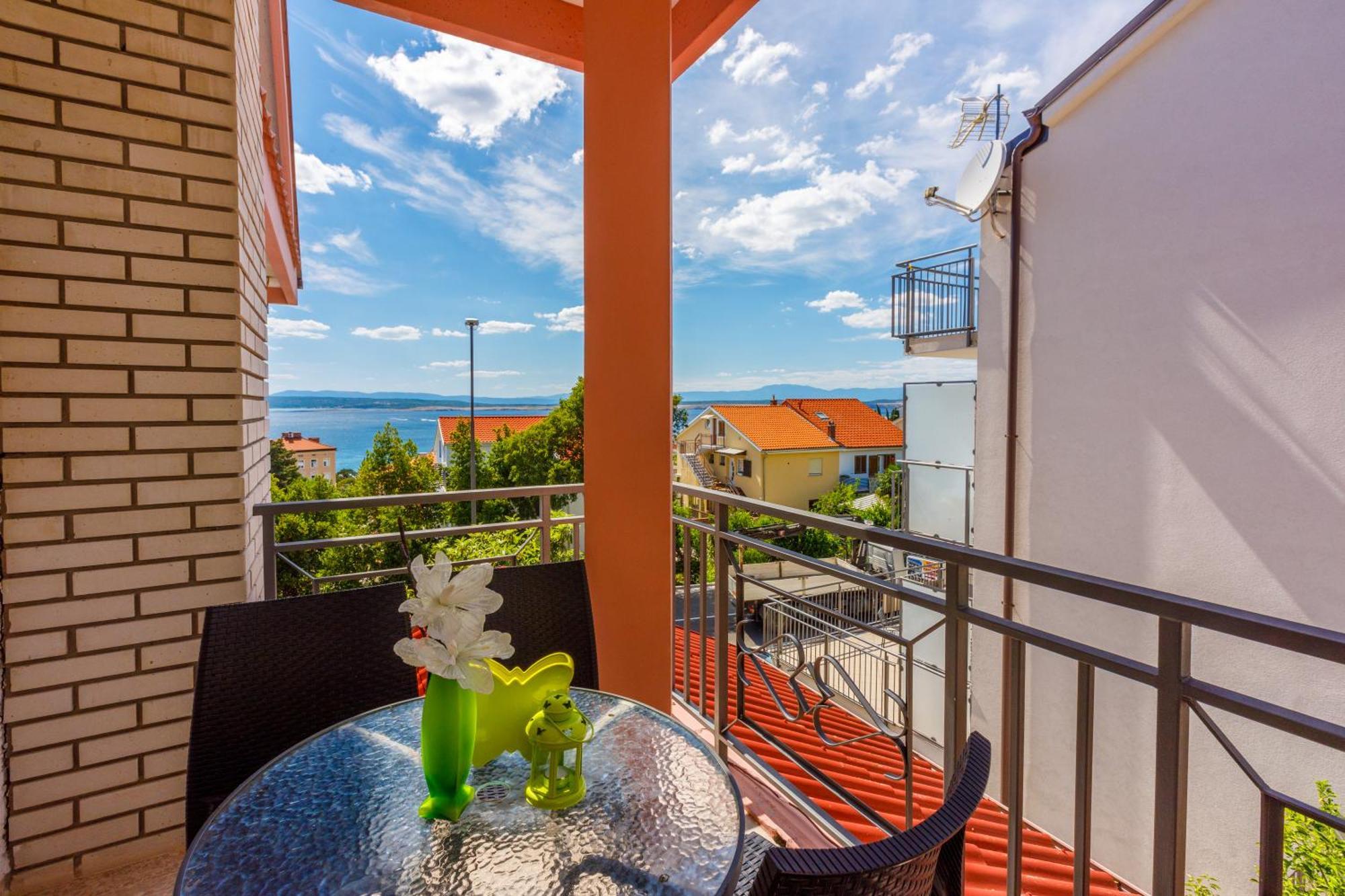 Apartmani Visnja Crikvenica Exteriör bild